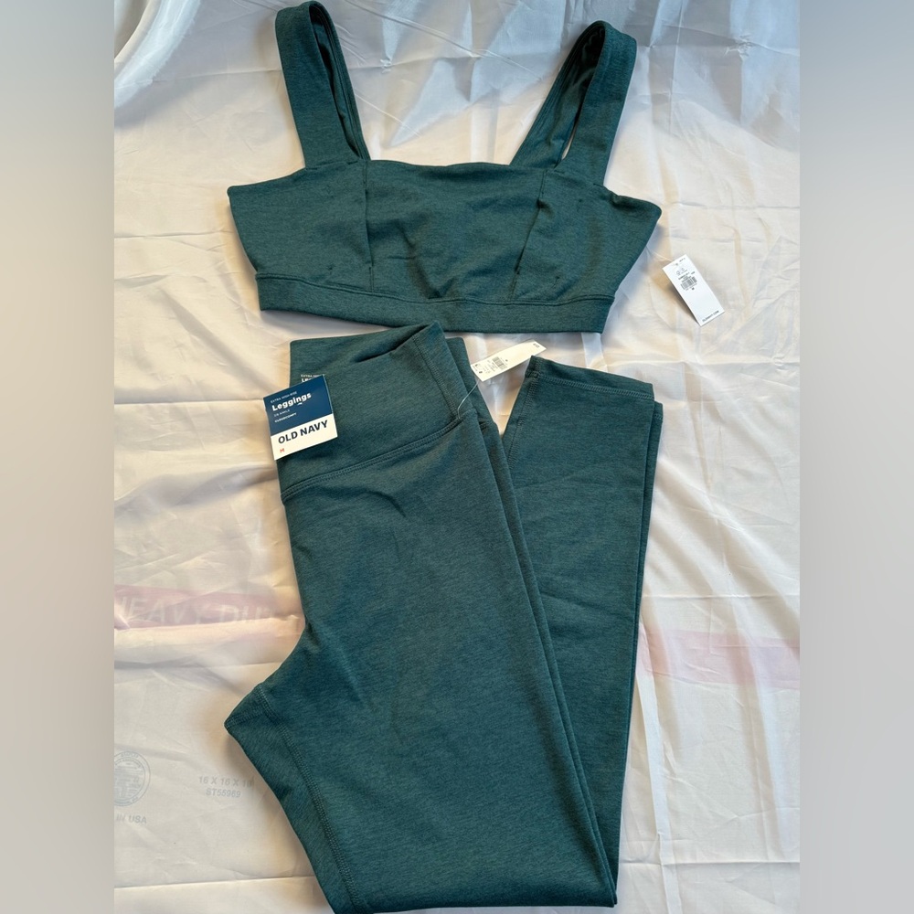 Old Navy Cloudcomfy Teal Leggings and Top Set NWT MEDIUM